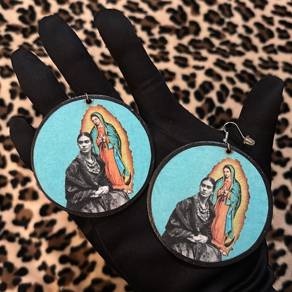 FRIDA KAHLO ♥️ Virgin Mary Wood Earrings Handmade Mexican Artist Guadalupe Icon - Picture 5 of 14